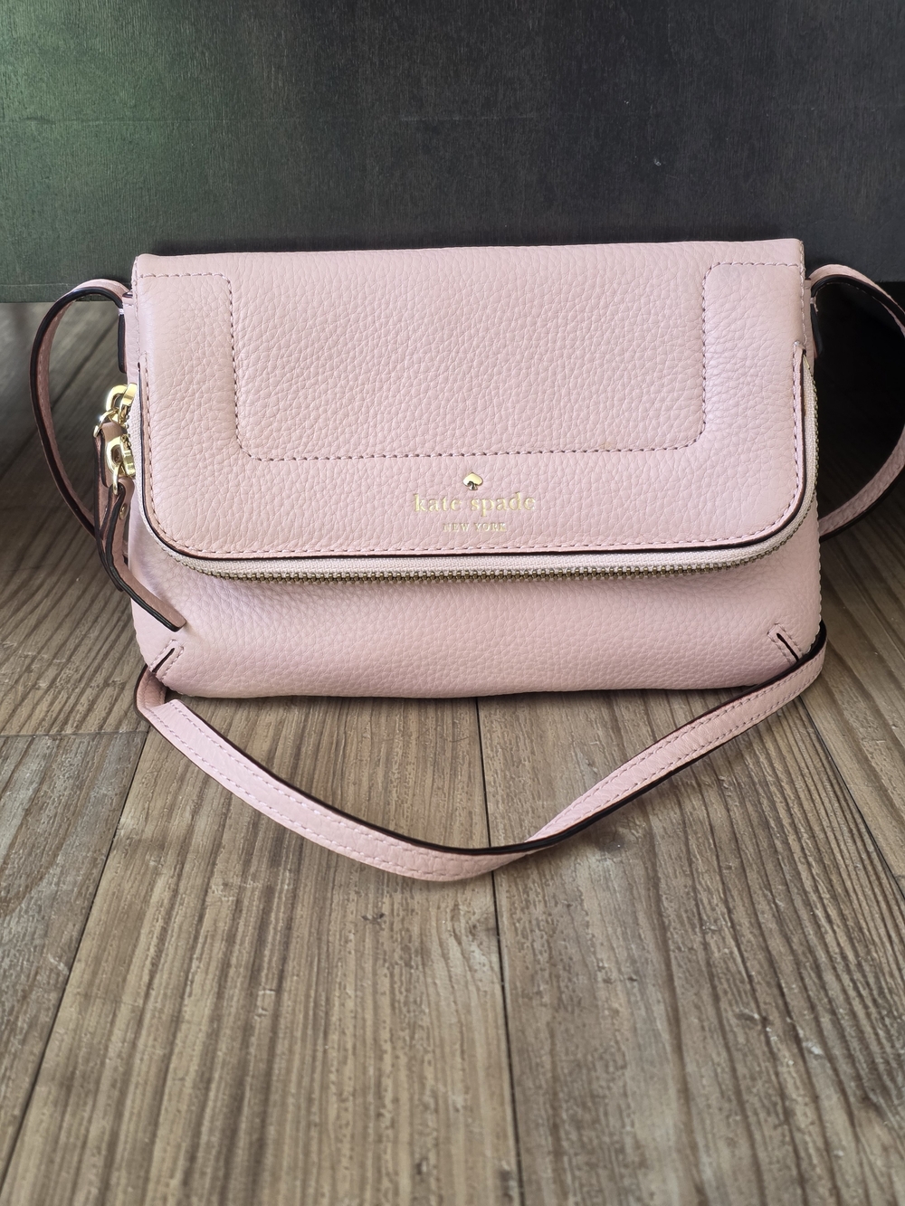 Kate Spade Pebbled Leather Crossbody Bag in Light Pink
